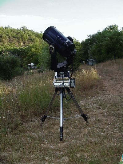 Meade LX200 Schmidt-Cassegrain telescope