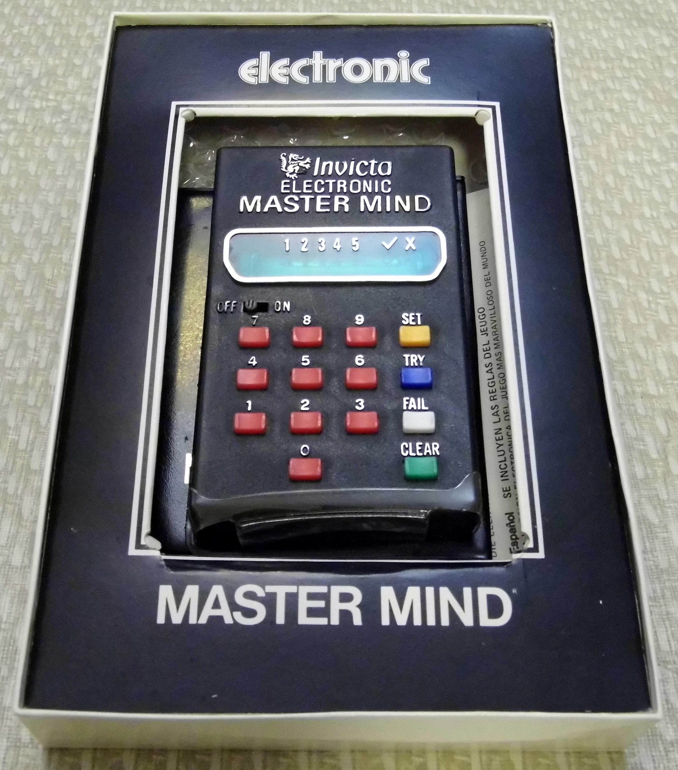 Invicta Electronic Master Mind, LED handheld game made in Hong Kong