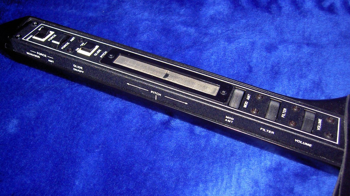 Moog Liberation neck ribbon controller detail