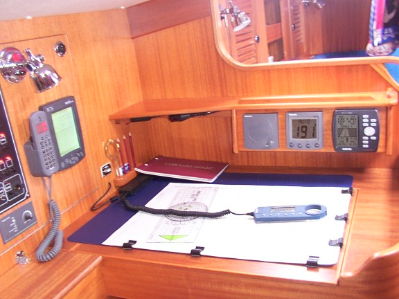 Yeoman Navigator / Sport Electronic Plotter archival photograph